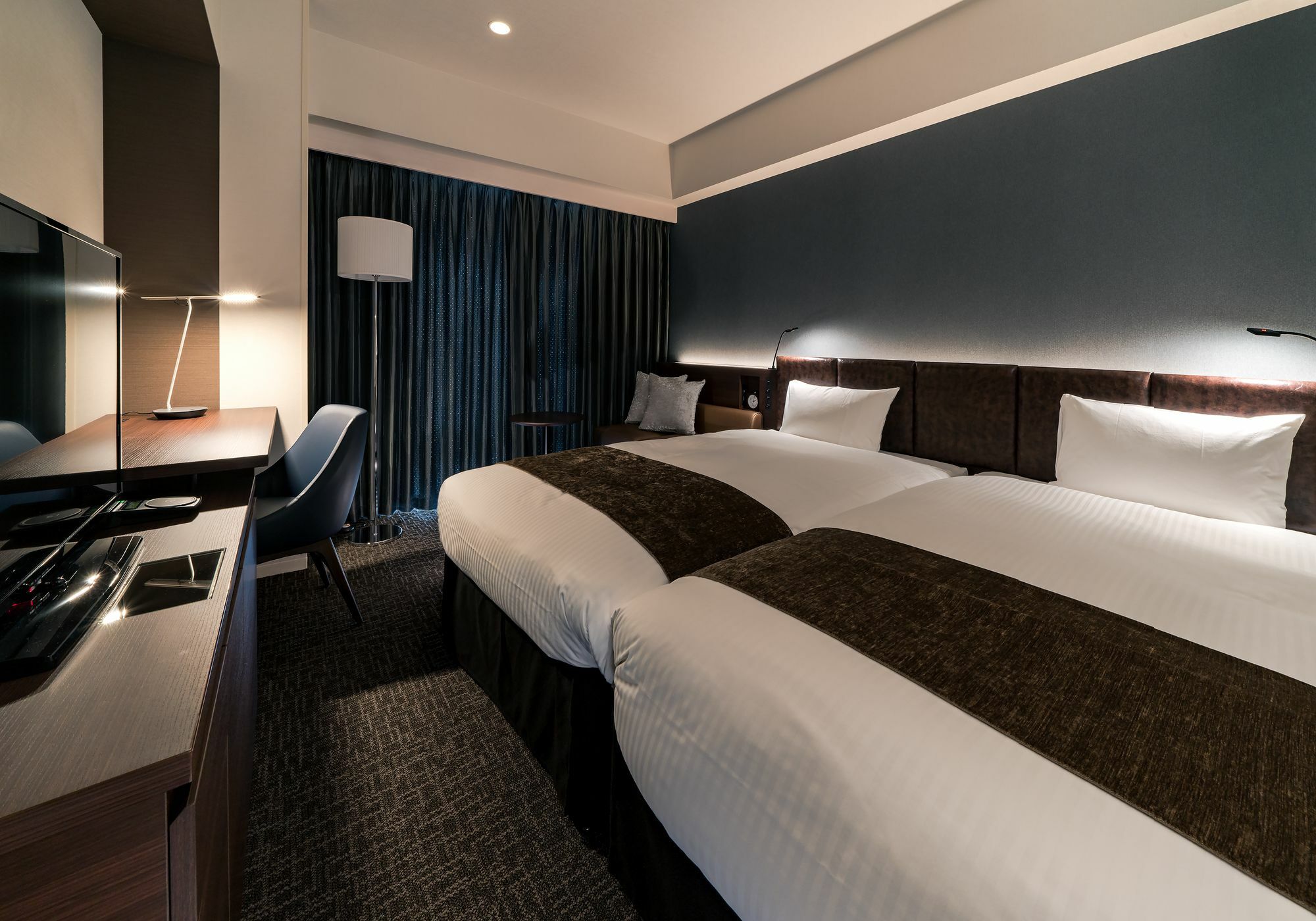 Daiwa Roynet Hotel Chiba-Chuo Екстериор снимка